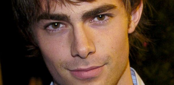 Where Is the &#39;Mean Girls&#39; Actor Who Played Aaron Samuels Now? - GTY_jonathan_bennett_split_jtm_131024_33x16_608