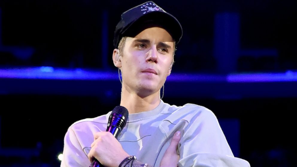 American Music Awards 2015: Details of Justin Bieber's Performance