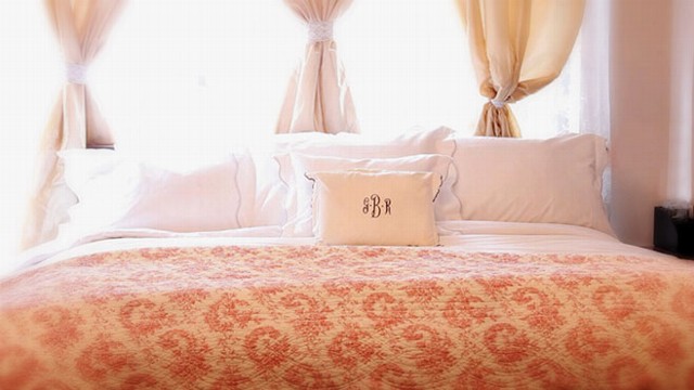 5-simple-steps-to-a-hotel-bed-at-home-abc-news