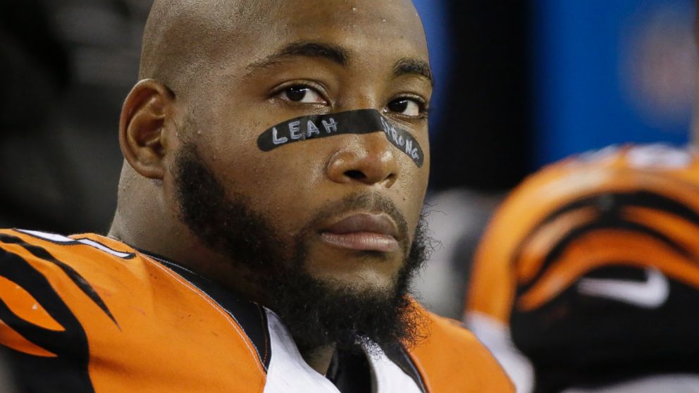 <b>Devon Still</b> aabcnewsgocomimagesHealthapdevonstillkb1 - ap_devon_still_kb_141105_16x9_992