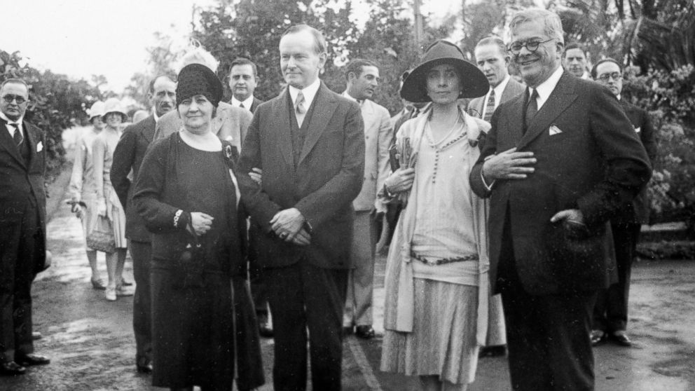 AP_calvin_coolidge_cuba_jt_141218_16x9_992.jpg (992×558)