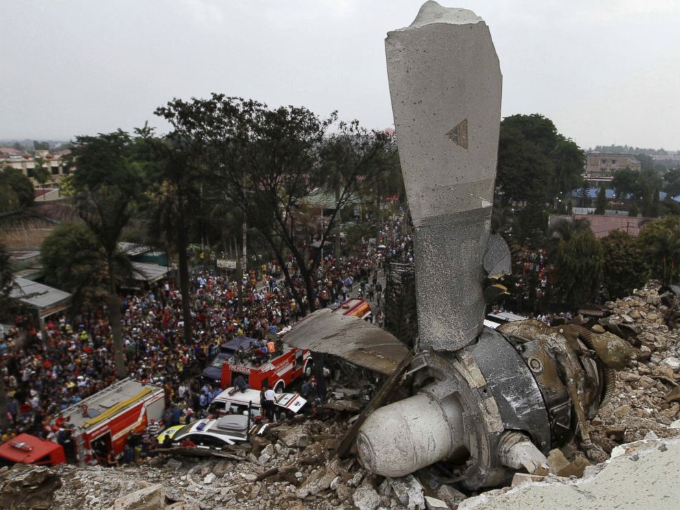 Horrifying Scenes From Indonesia In Desperate Search For Plane Crash Survivors Abc News