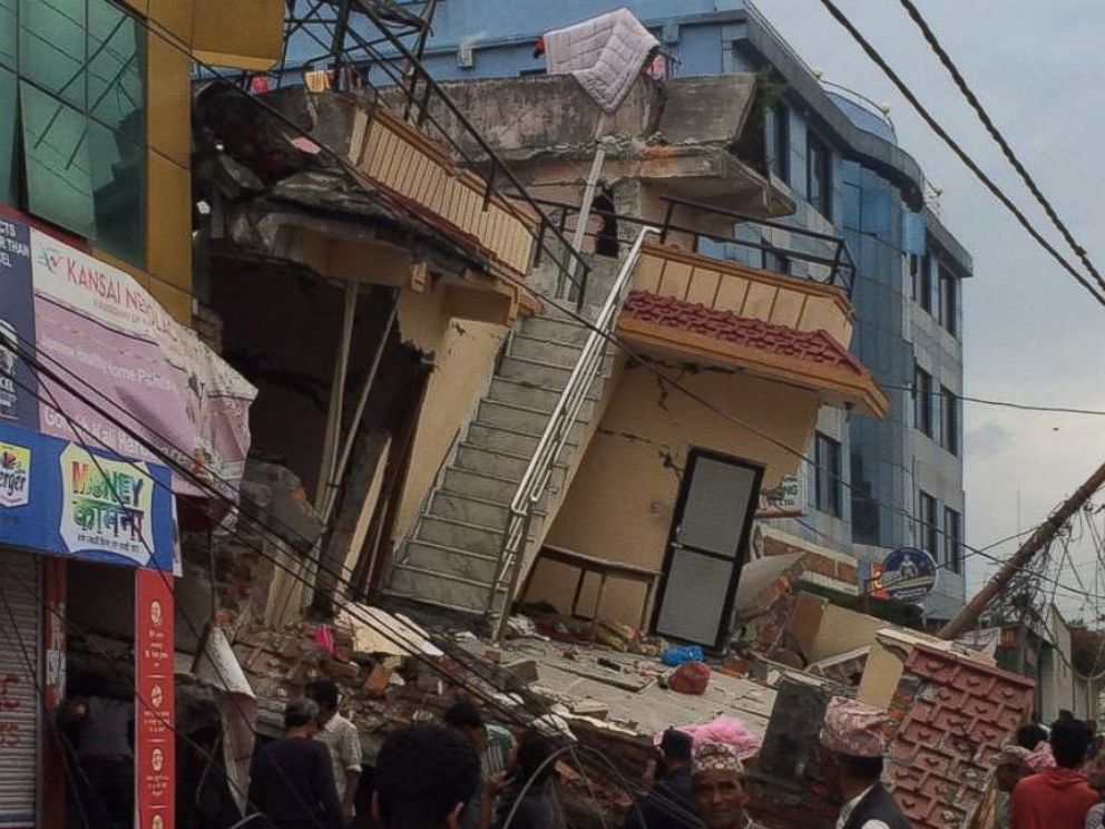 Nepal Earthquake Death Toll Jumps Over 2100 Abc News