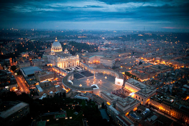 http://a.abcnews.go.com/images/International/gty_vatican_city_sunset_thg_130226_wblog.jpg