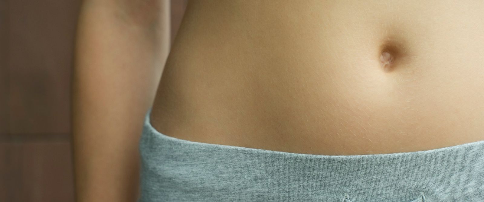 Belly Button Challenge Sends Negative Body Image Message Experts Say Abc News 