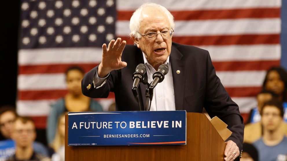 Sanders Tweaks Clinton on Releasing Speech Transcripts