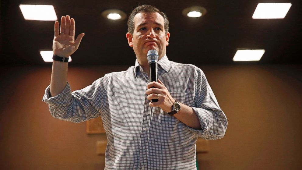 Cruz Facing Controversy Over Iowa 'Voter Violation' Mailers
