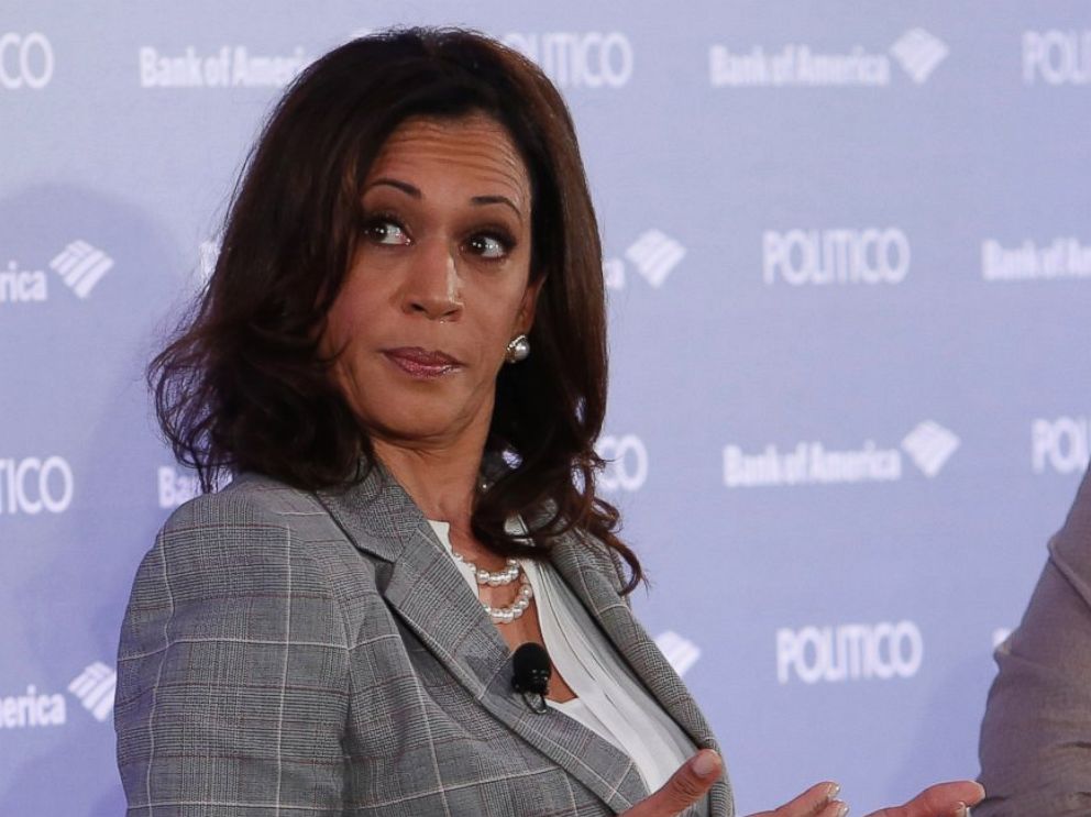 PHOTO: Kamala Harris speaks at a panel at Politicon in Los Angeles, Oct. 09, 2015. 