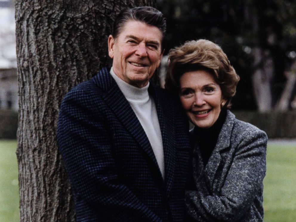 The Love Story Of Ronald And Nancy Reagan Abc News 