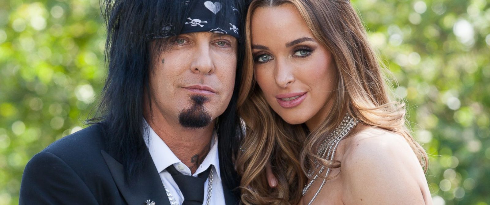 Motley Crue Rocker Nikki Sixx Marries Courtney Bingham - ABC News