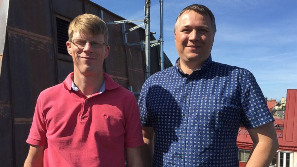 This Company Keeps Track of Every Plane in the Sky