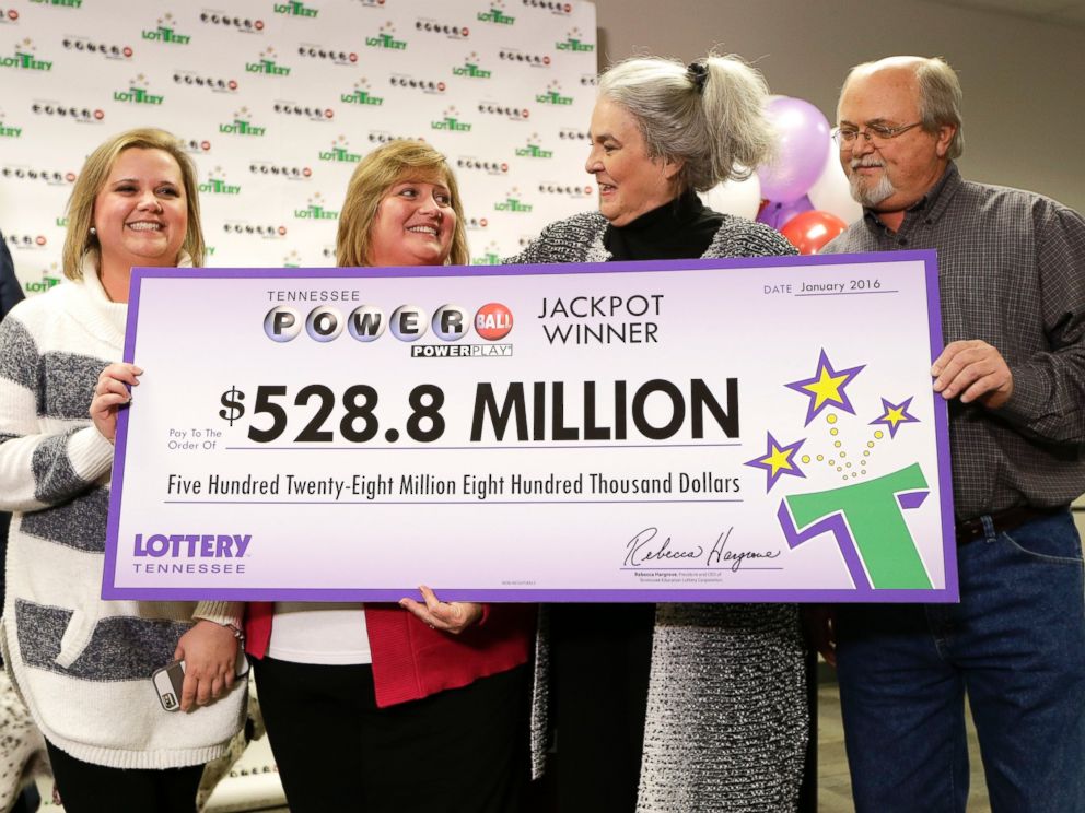 The Moment Powerball Jackpot Winning Ticket Was Bought in Tennessee - ABC News
