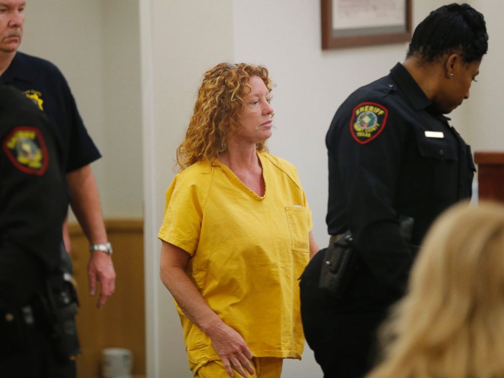 PHOTO: Tonya Couch appears in court in Fort Worth, Texas, Jan. 8, 2016 on a charge of hindering the apprehension of a felon.