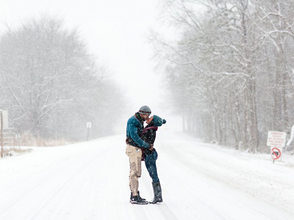 PHOTO: Felicia Sam and David Nartey braved the snow in Fort Meade, Md. for wintery engagement photos.