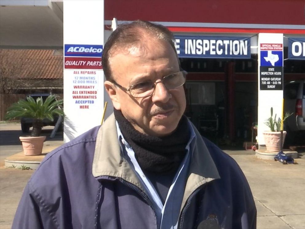 PHOTO:Sam Najjarin, a mechanic at an Exxon in Houston pictured here, recently repaired the car of Keith Burkitt, who says a complete stranger paid for the repair bill. 