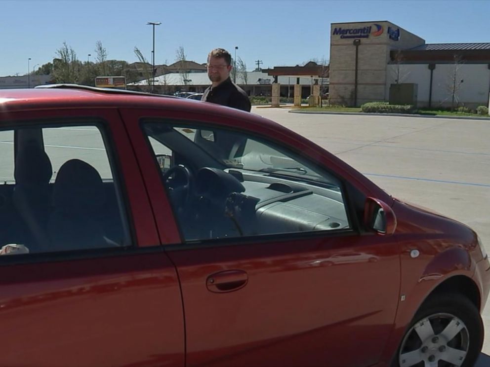 PHOTO:Keith Burkitt, a waiter from Houston, says a stranger recently paid off his nearly $2,000 car repair bill. 
