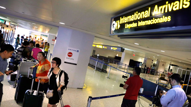 newark airport arriving flights