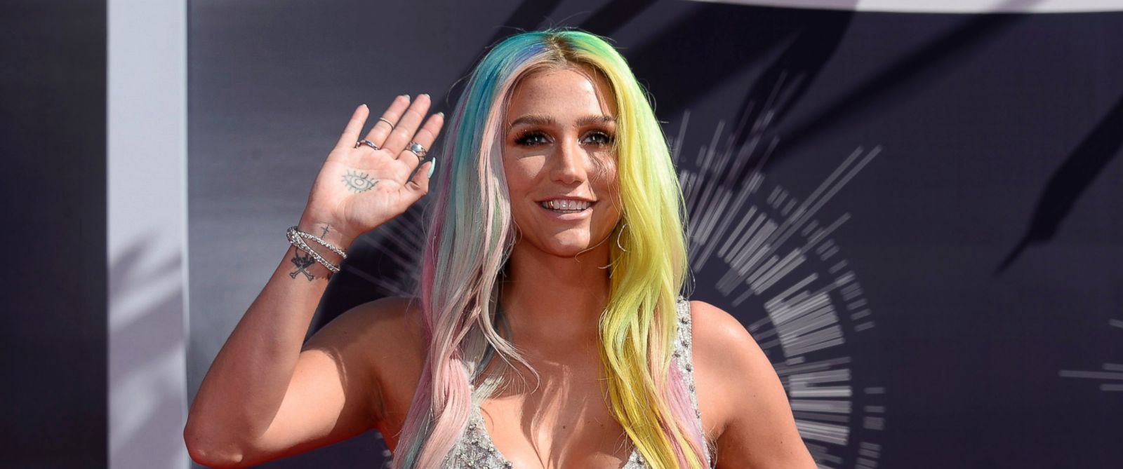 Kesha Fires Back at Body-Shamers in New Instagram Post ...