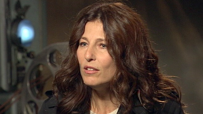 Speaking of Hoffman, I can't stand Catherine Keener. 
