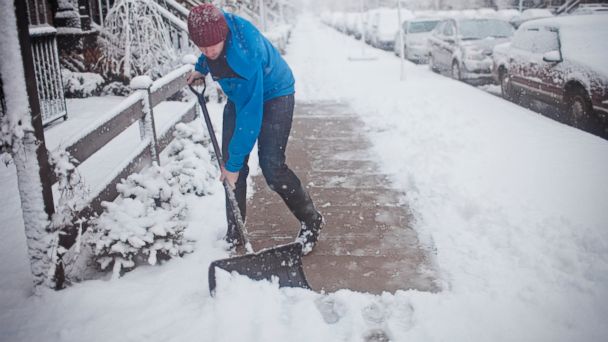 Snowstorm Health Hazards: Tips for Staying Safe this Winter