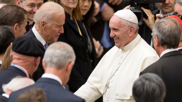 Biden Urges Nations to Adopt Cancer 'Moonshot' Effort in Vatican Speech