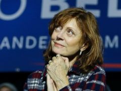 Actress Susan Sarandon Campaigns for Sanders in Iowa - ABC News