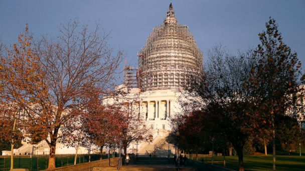 Lobbyists Declare Victory After Visa Reform Measure Dies Quietly