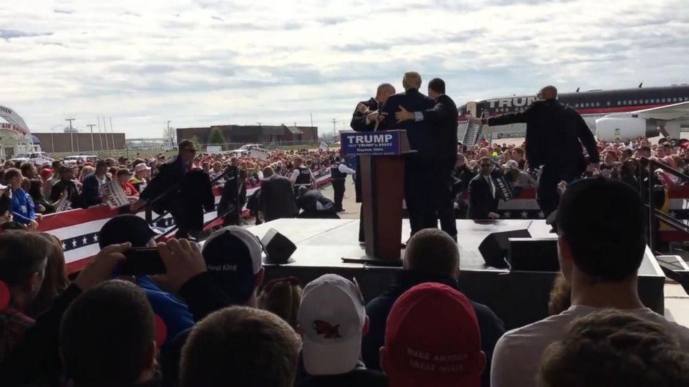 Man Nearly Reaches Stage at Donald Trump Rally Video - ABC News