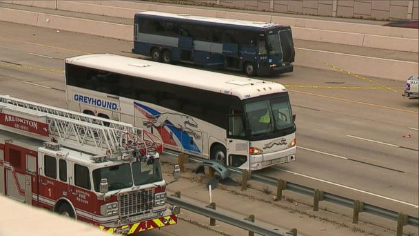 1 Killed, Dozen Injured in Texas Bus Crash
